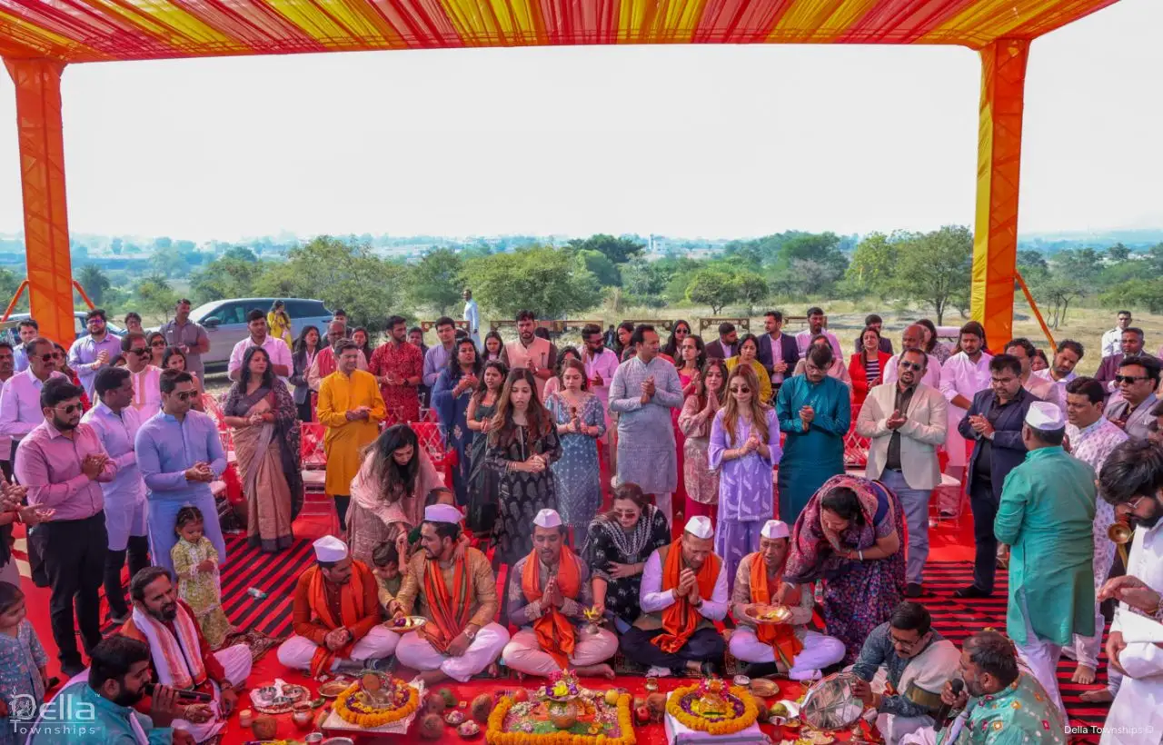 Della racecourse pune Bhumi Poojan Ceremony | Della Townships 5