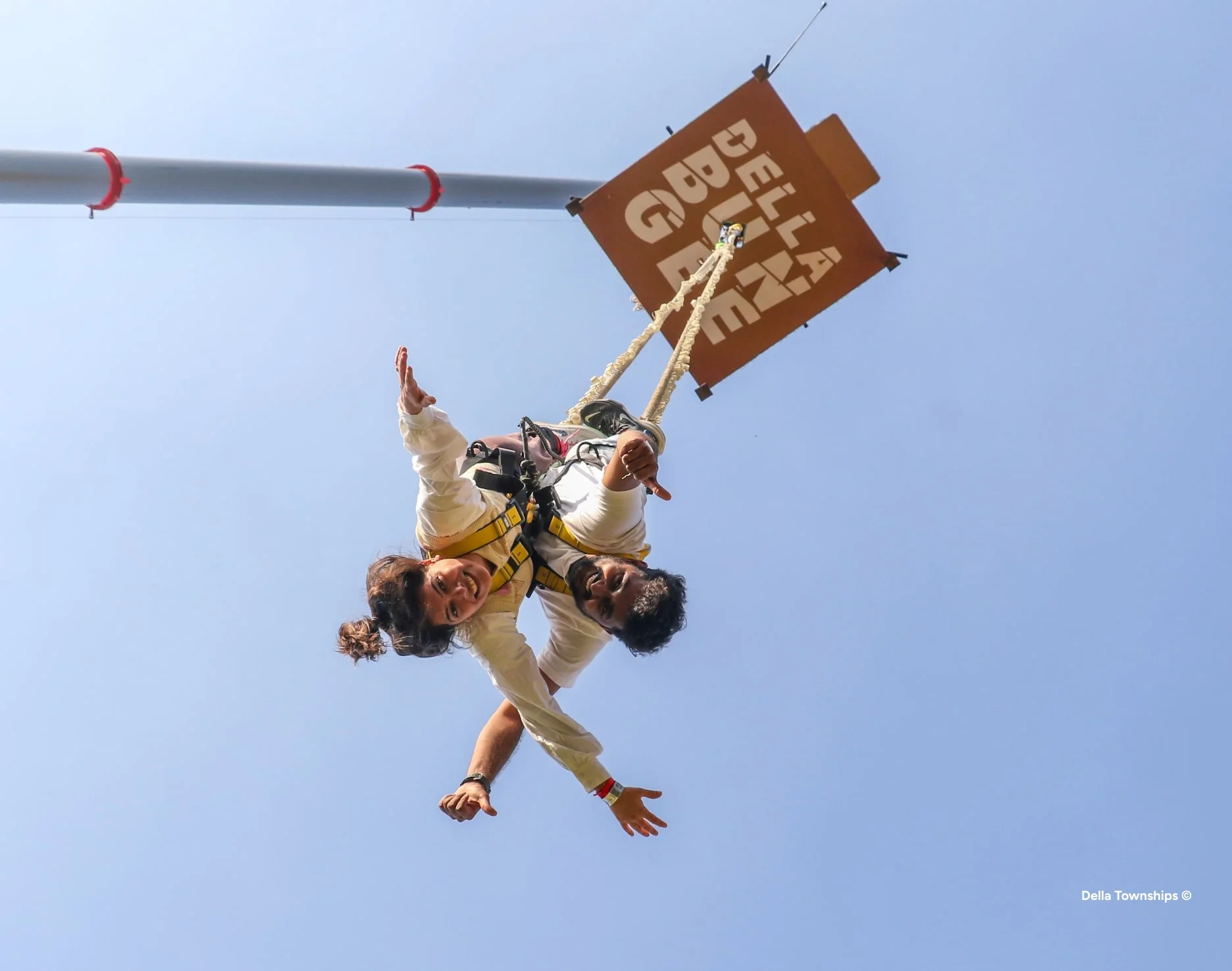  Bungee Jumping