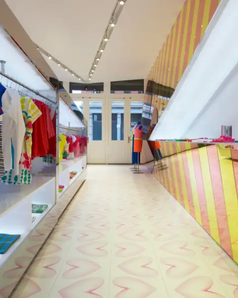 Agatha Ruiz de la Prada Store-Retail Interiors