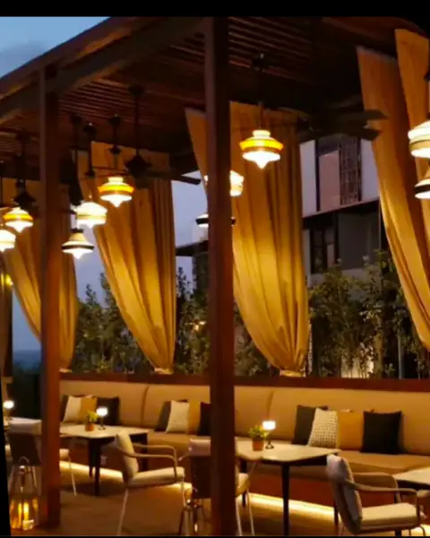 The Roman Lounge -Hotel Interiors