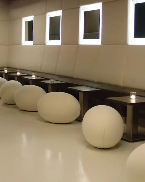 Cafeteria Restaurant-Hotel Interiors