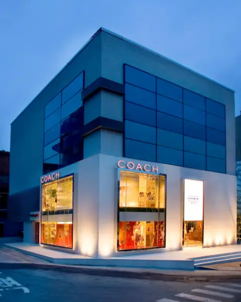 Coach Stores-Retail Interiors