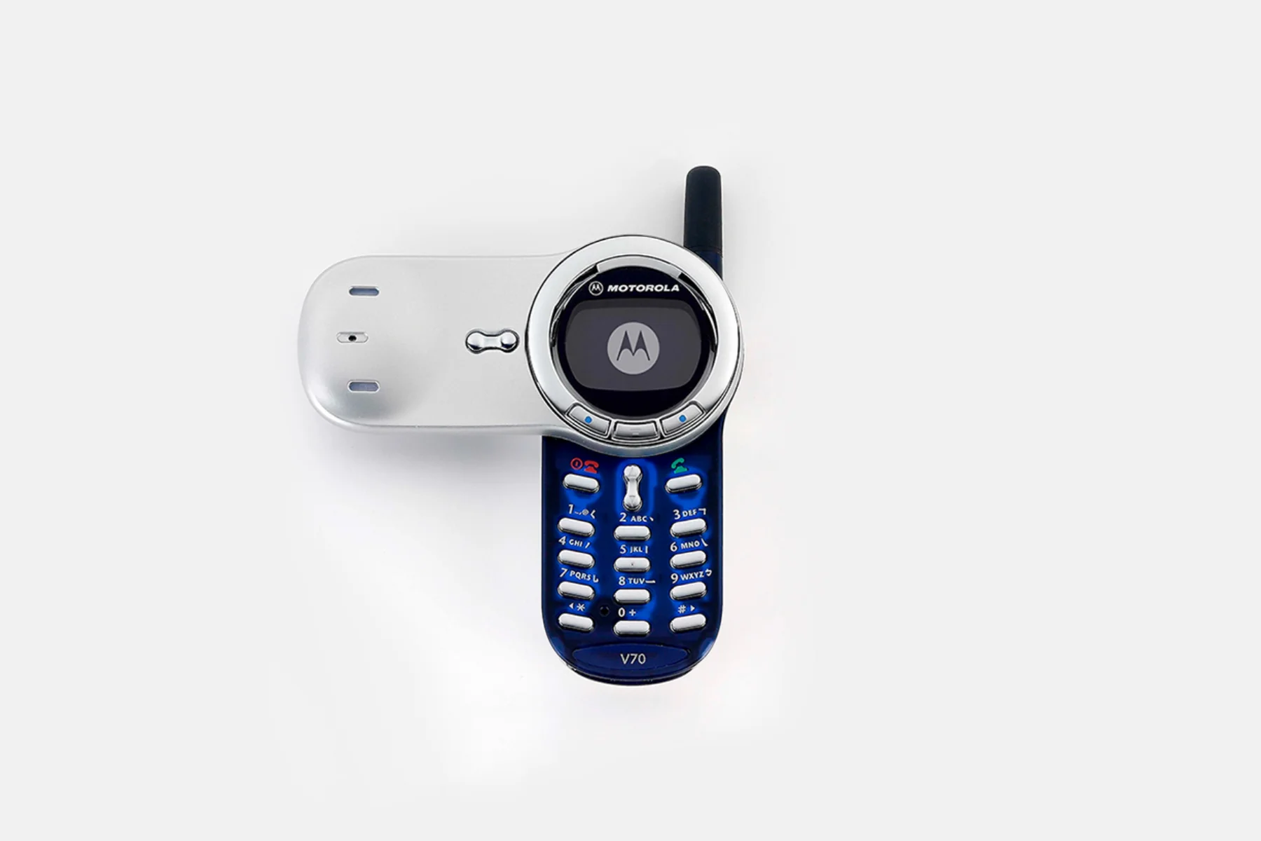 Motorola V70 | By Jozeph Forakis | Product Designs | Della Townships