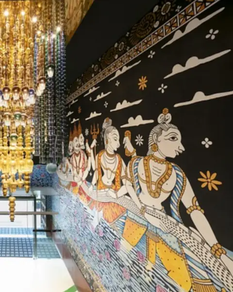 VR Chennai Mall-Branding