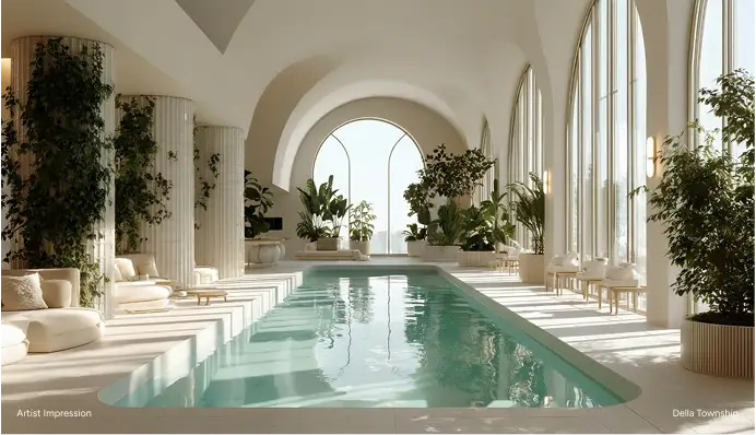 Heated indoor therapeutic pool at Della MayrLife Wellness center