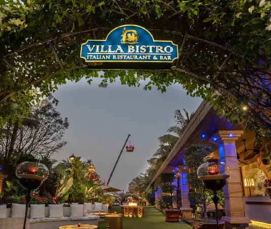 Villa Bistro by Della Luxury Resort