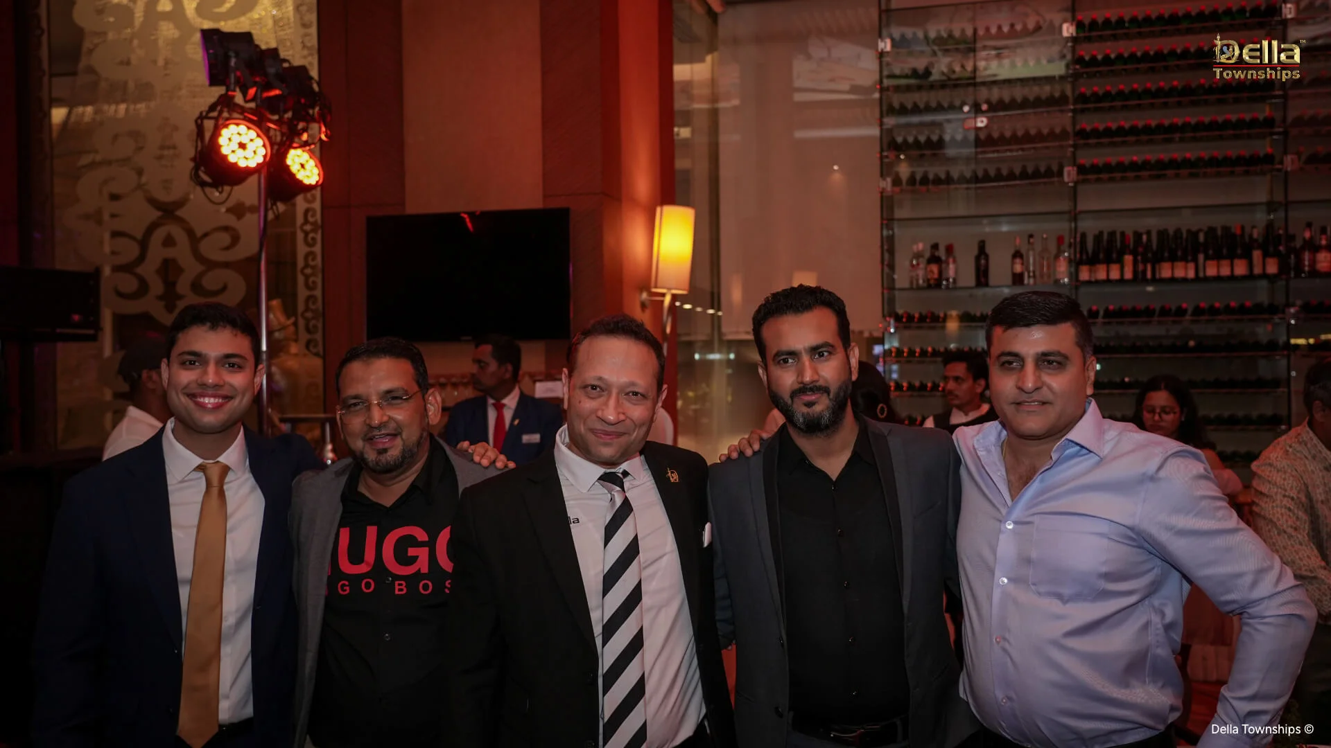 Executive team at Della Townships Nagpur Bor Reserve signing ceremony